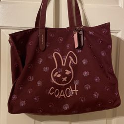 Coach Bunny Tote With Small Wallet 
