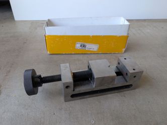 TTC 77T Super Precision Toolmakers Vise 2-7/16"