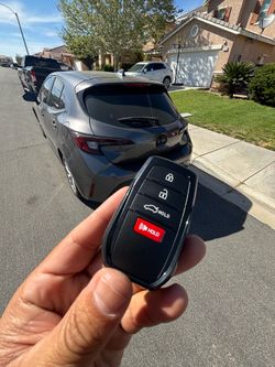 Llaves de autos / car keys and remotes