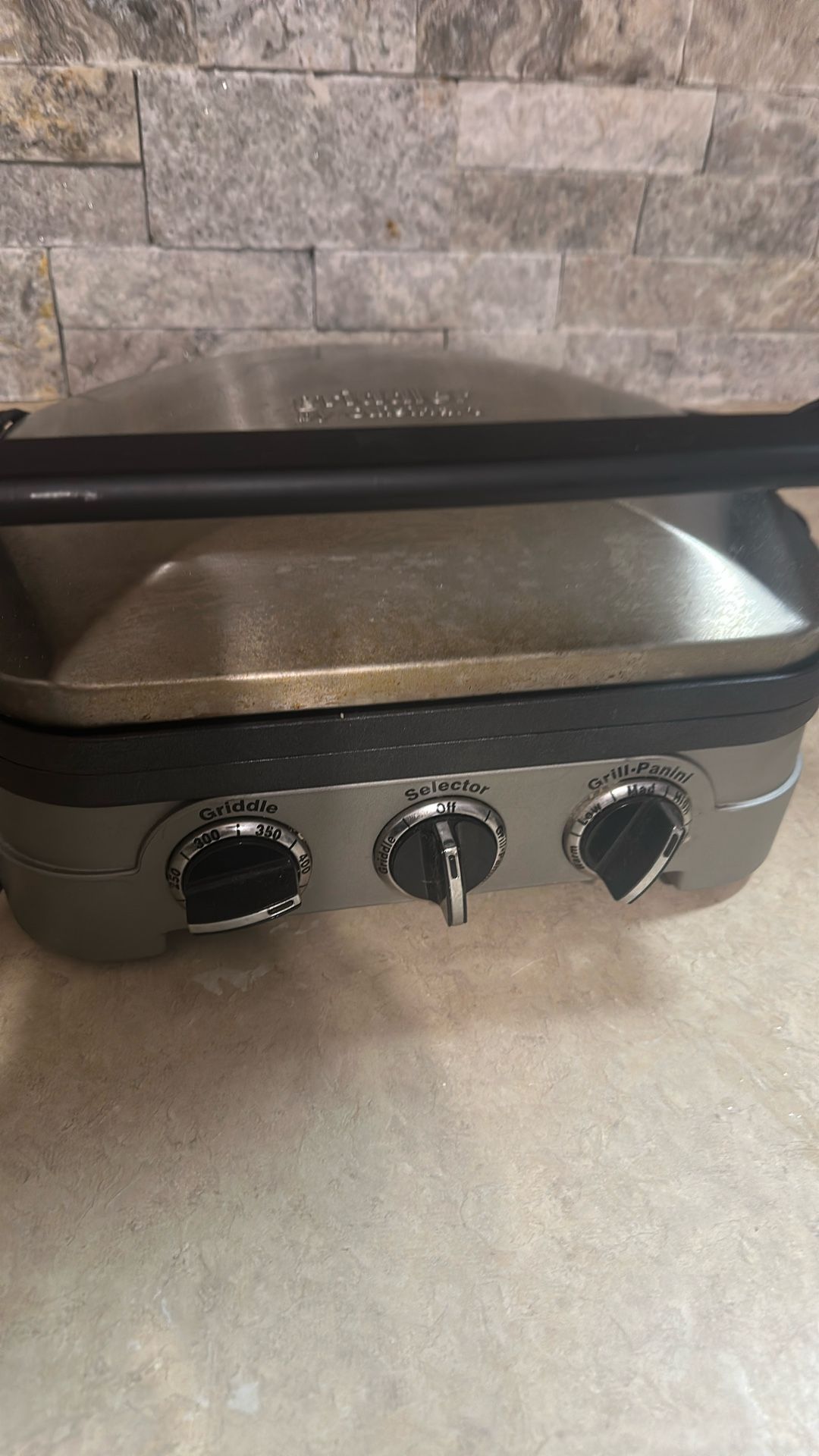 Griddles Cuisinart Panini.$20.00