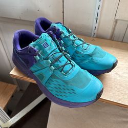 Salomon Ultra Pro Trail Running Shoe W7.5