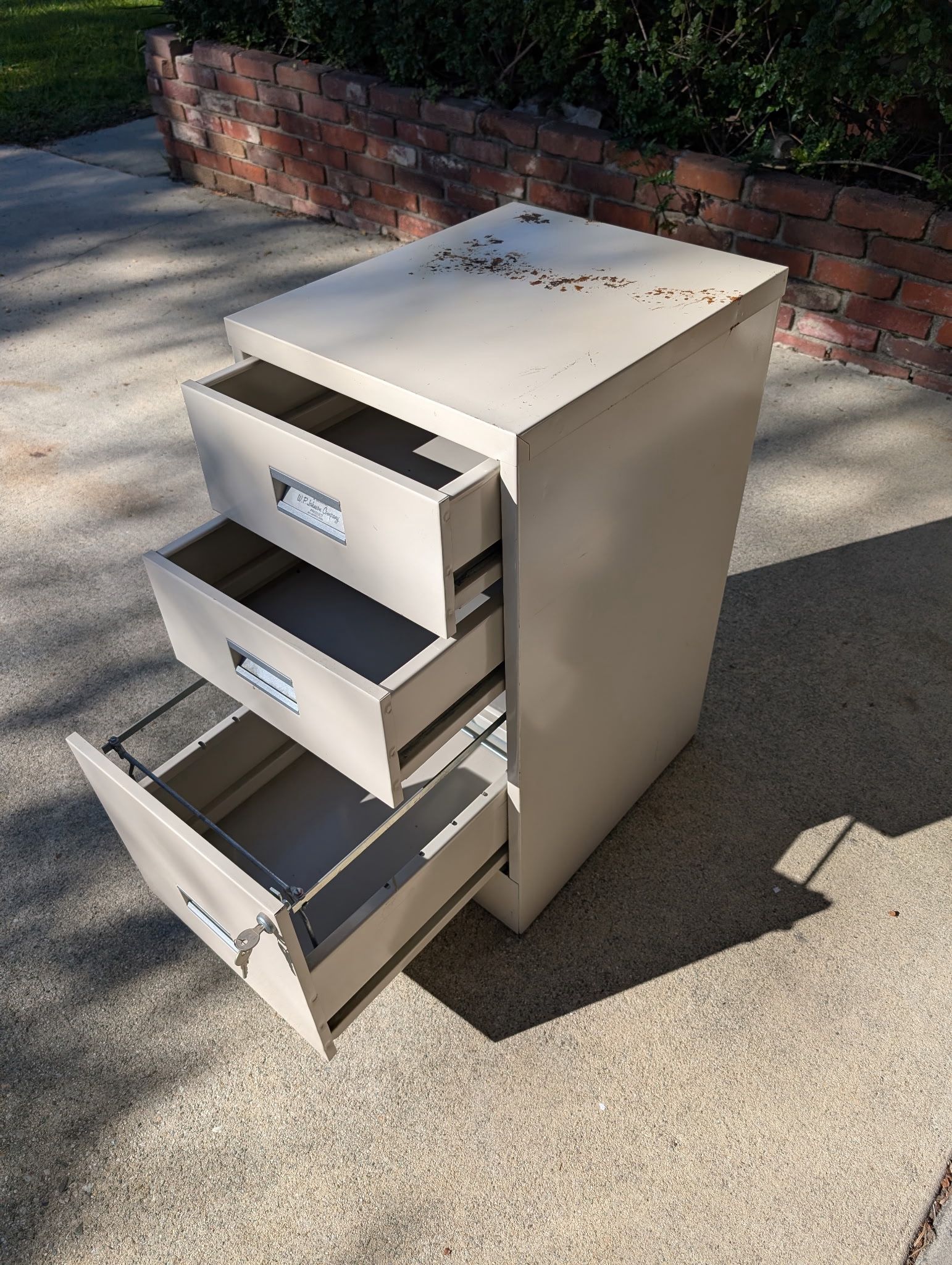 3 Drawer File Cabinet