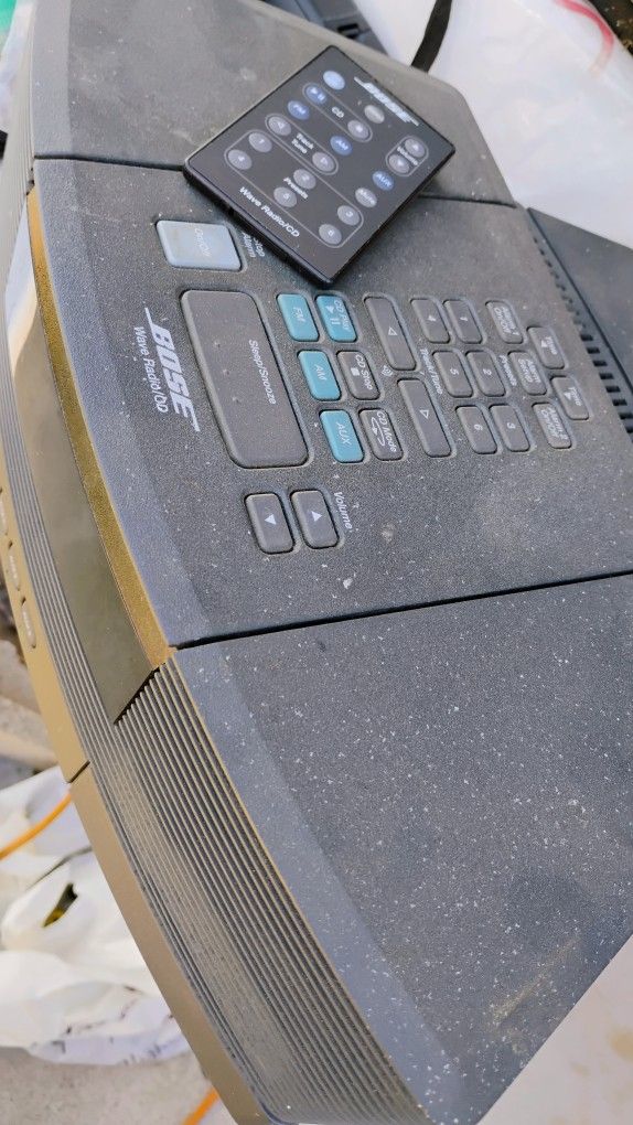 Bose Wave Radio CD With Remote 