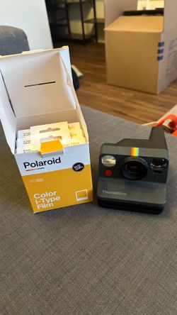 Polaroid Now Instant Camera w/ new films