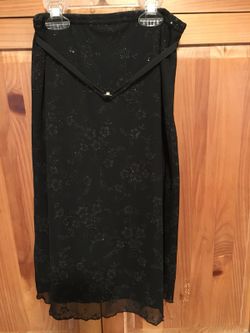 Black skirt