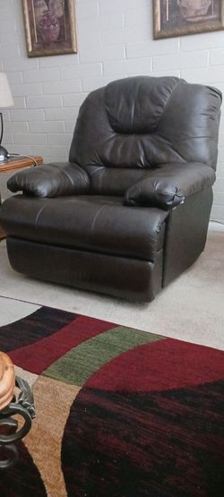 Free Recliner