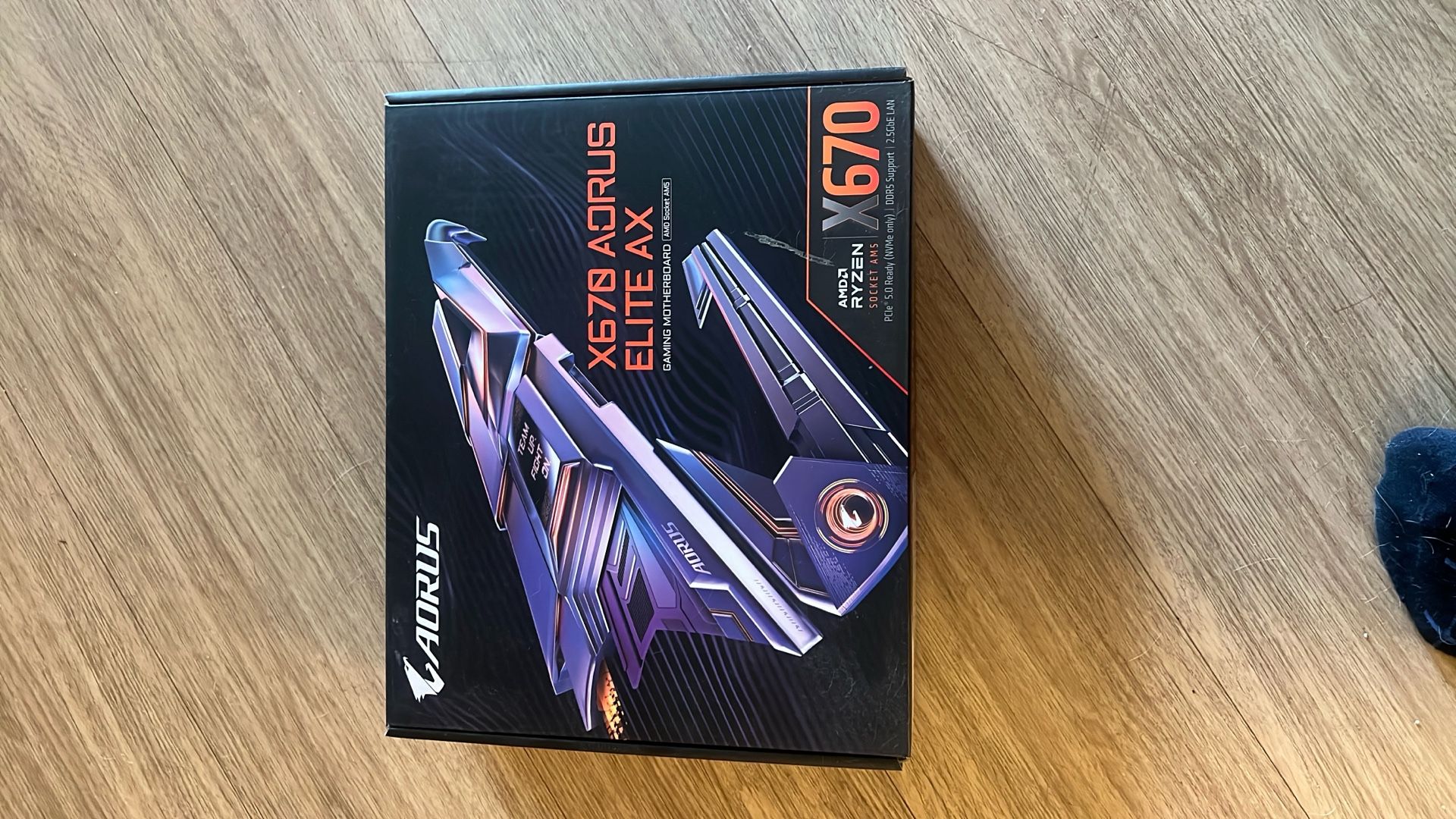 GIGABYTE X870 AORUS ELITE MOTHERBOARD (SEALED)