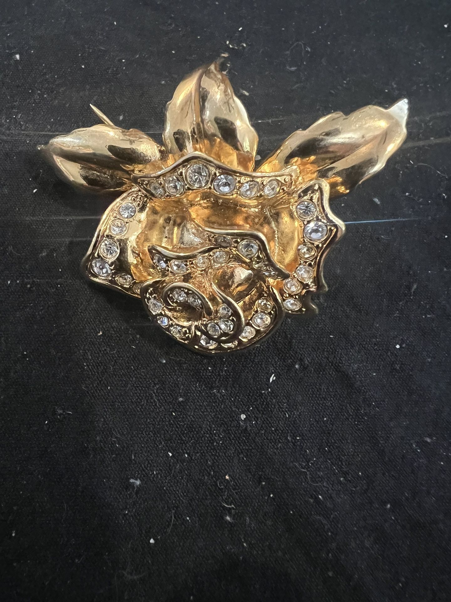 Vintage Avon Rose brooch