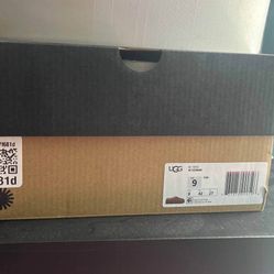 Ugg Tasman “Chestnut”