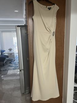 Dress Beige Color Size 14 