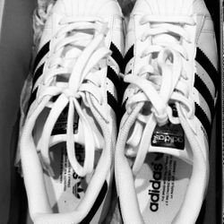 Adidas Superstar Women's 7.5