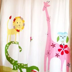 POTTERY BARN KIDS Animal Shower Curtain  + Hooks