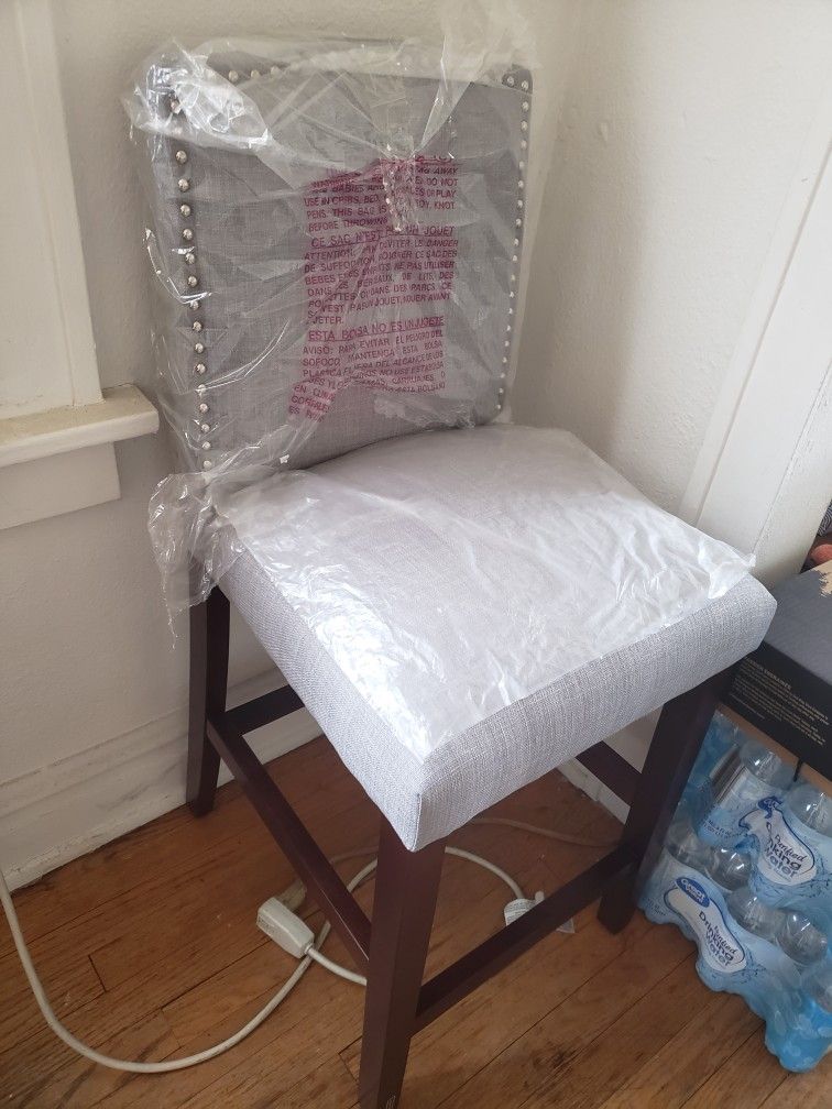 2 New Chairs