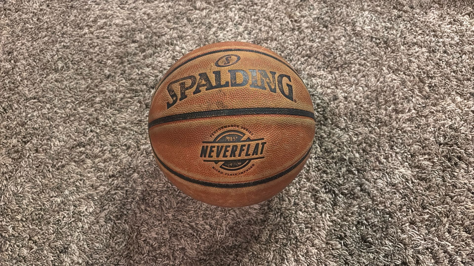 Spalding Never Flat Size 28.5