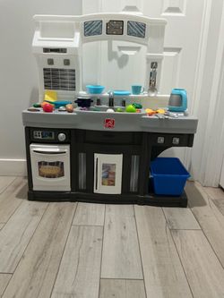 Step2 Kids Play Kitchen with Accessories