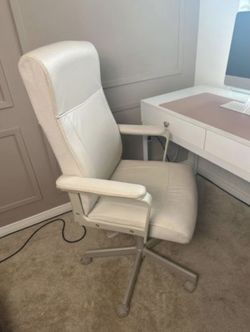 Office chair (beige)