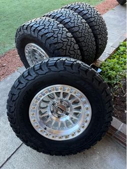 Kmc wheels and tires Chevy Silverado offset -10