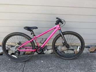 2023 Haro Beasley Mountain Bike- in EUC! 