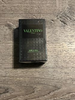 Valentino BORN IN ROMA GREEN STRAVAGANZA
