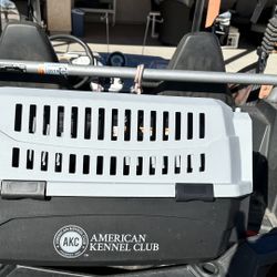 Dog Kennel.   Cat Kennel !!  