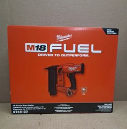 Milwaukee M18 FUEL 18V Cordless 18 Gauge Brad Nailer.   Brand NEW.  Tool Only.