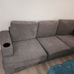 Like New Grey Couch w/ Cup Holders – 6 Months Old – Clean
