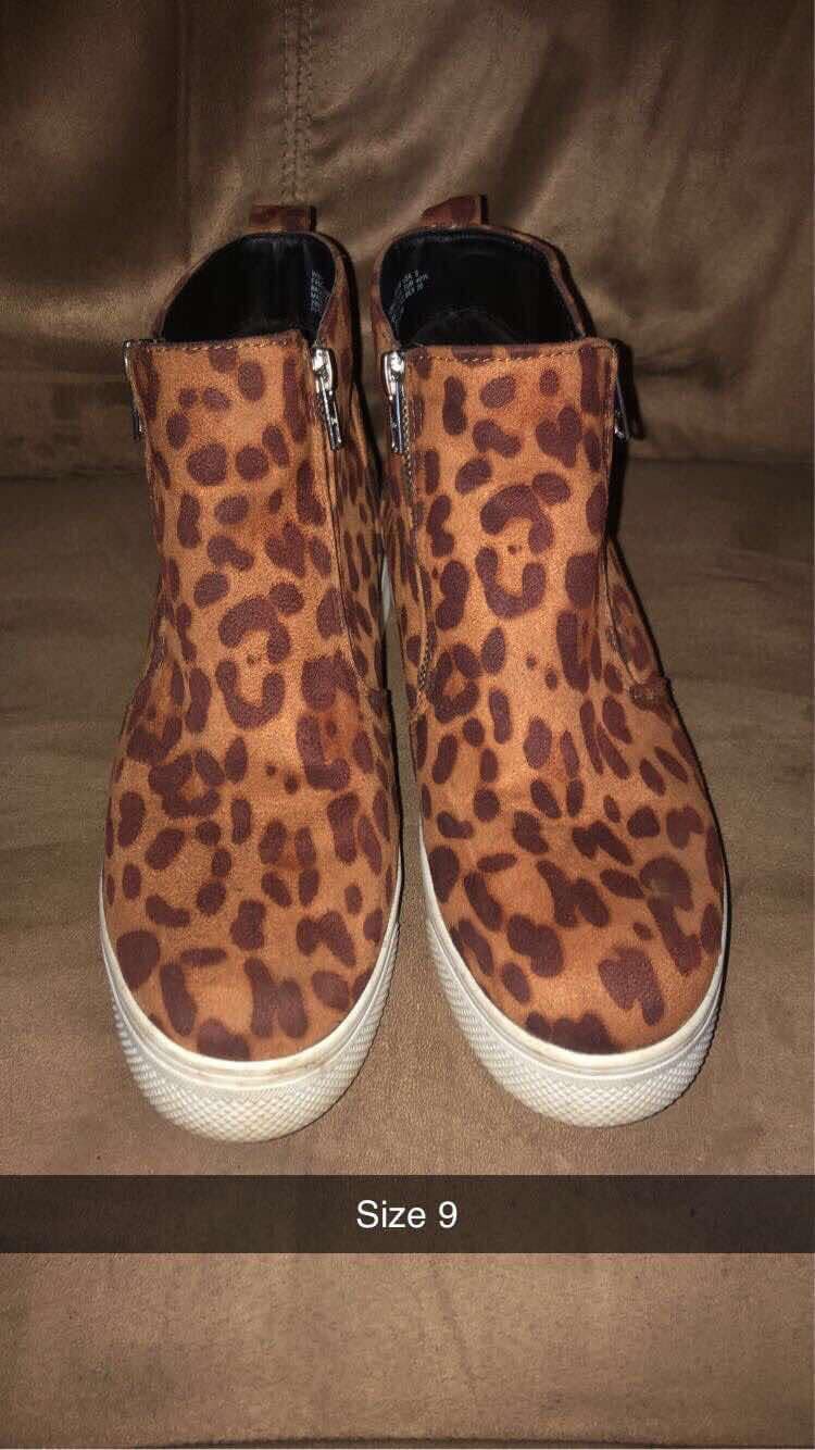 Women's Cheetah Print shoes