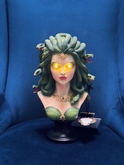 Medusa Halloween Bust