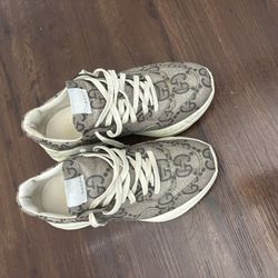 Authentic Guccis Size 42