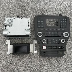 2018-2020 Ford Mustang OEM Radio And Temperature Control Panel