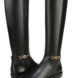 Woman’s Leather Boots