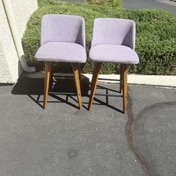 Counter barstools/ swivel