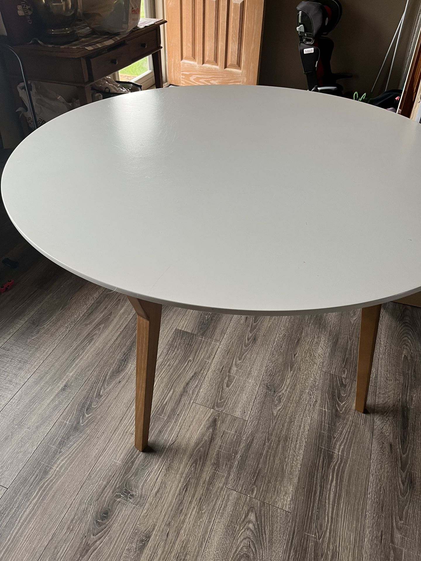 Dining room table S. Everett