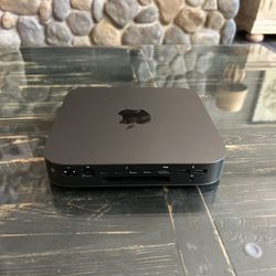 Apple Mac Mini 3.0 GHz 6-Core i5 256GB SSD 32GB 2666MHz