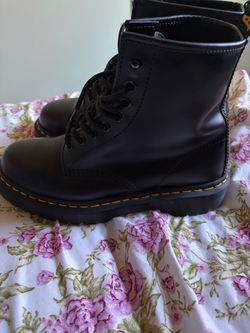 Dr Martens Air wait