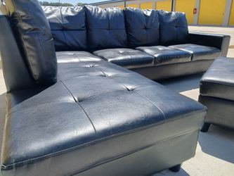 ✨️👀Black Leather Sectional w/Ottoman