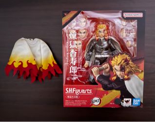 Shfiguarts Demon Slayer Rengoku + Soft Goods Cape