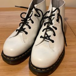 Men’s 11 White Doc Martens Church Boots