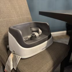 Ingenuity Booster Seat for Kitchen Chair
