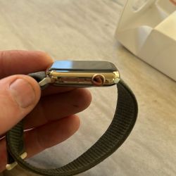 Apple Watch 45mm Gold Stainless Steel 