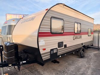 2019 Forest River Cascade 16BHS Travel Trailer Bunkhouse Like New