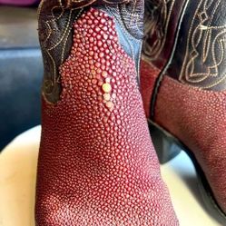 Vintage Stingray & Leather Cowboy Boots Olathe Boot Co / Maroon Burgundy Black Olathe Boot Co. Valued at $699+
