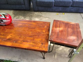 Coffee table set