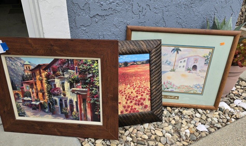 $2.00 Pictures