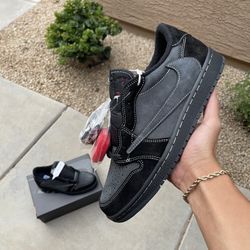 Travis Scott Black Phantom 