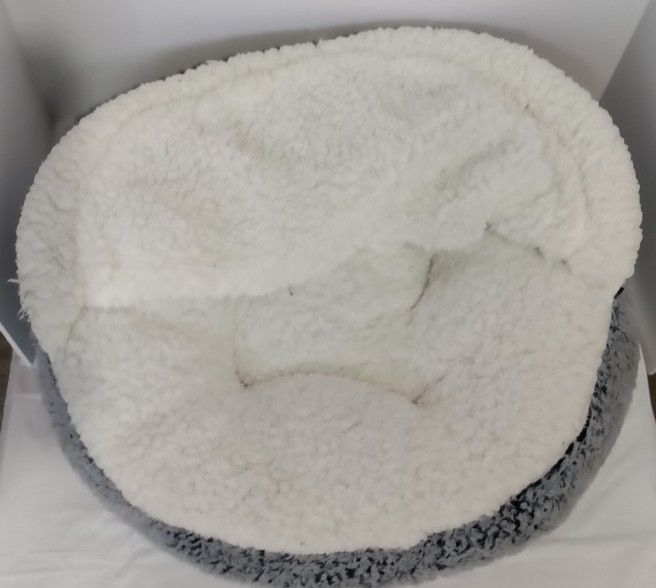 Top Paw Knit Snuggler Cave Dog Bed