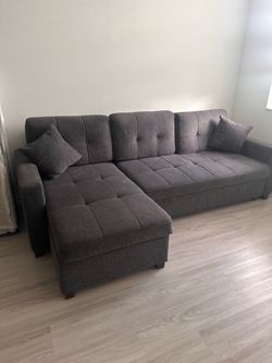 Like New Sectional Sofa w/ Storage & Sleeper Feature