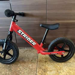 Red Strider Classic 12” Balance Bike - Like new Condition! Perfect for Toddlers