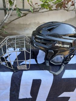 Bauer Re-Akt 150M with Cage