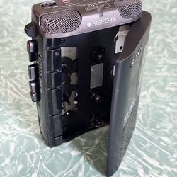 Sony TCS-580V Walkman Cassette Player Tape Recorder - Serviced